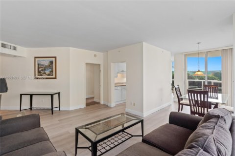 Купить кондоминиум в Майами-Бич, Флорида 2 спальни, 128.21м2, № 2055293 - фото 6