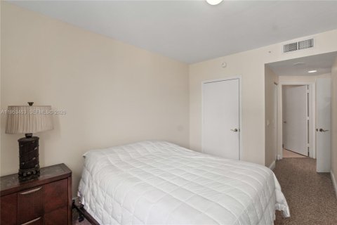 Купить кондоминиум в Майами-Бич, Флорида 2 спальни, 128.21м2, № 2055293 - фото 29