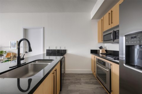 Купить кондоминиум в Майами, Флорида 2 спальни, 94.11м2, № 2001950 - фото 4