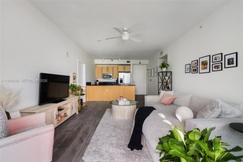 Купить кондоминиум в Майами, Флорида 2 спальни, 94.11м2, № 2001950 - фото 3