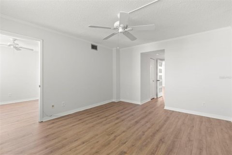 Copropriété à louer à Saint Petersburg, Floride: 1 chambre, 85.93 m2 № 2209893 - photo 16