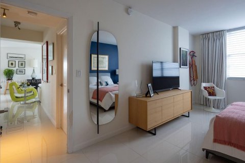 Copropriété à vendre à Sunny Isles Beach, Floride: 2 chambres, 125.42 m2 № 1950322 - photo 17