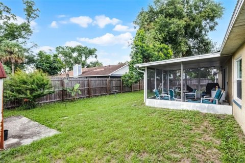 House in Orlando, Florida 3 bedrooms, 110.93 sq.m. № 1765536 - photo 17