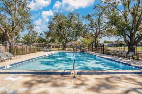 House in Orlando, Florida 3 bedrooms, 110.93 sq.m. № 1765536 - photo 18
