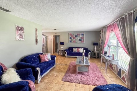 Casa en venta en Orlando, Florida, 3 dormitorios, 139.35 m2 № 1908844 - foto 10