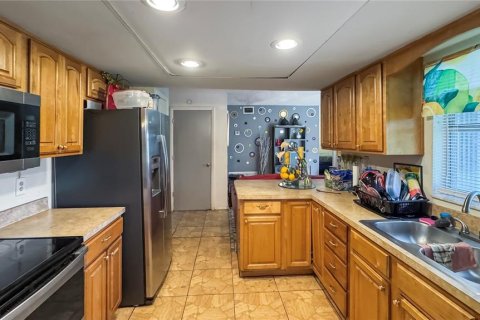 Casa en venta en Orlando, Florida, 3 dormitorios, 139.35 m2 № 1908844 - foto 14