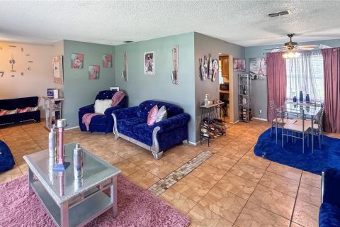 Casa en venta en Orlando, Florida, 3 dormitorios, 139.35 m2 № 1908844 - foto 8