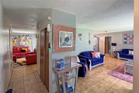 Casa en venta en Orlando, Florida, 3 dormitorios, 139.35 m2 № 1908844 - foto 11