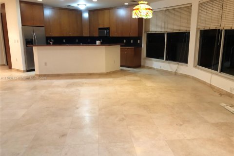 Villa ou maison à vendre à Dania Beach, Floride: 2 chambres, 170.57 m2 № 1983447 - photo 17