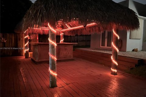 Villa ou maison à vendre à Dania Beach, Floride: 2 chambres, 170.57 m2 № 1983447 - photo 25