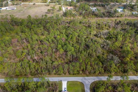 Terreno en venta en North Port, Florida № 2147897 - foto 4