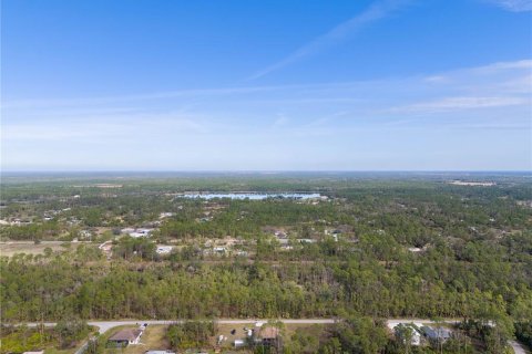 Terreno en venta en North Port, Florida № 2147897 - foto 27