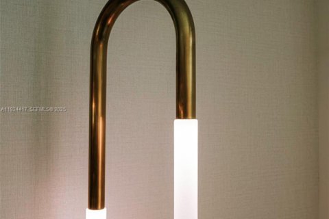 Купить кондоминиум в Форт-Лодердейл, Флорида 3 спальни, 180.6м2, № 1984389 - фото 10