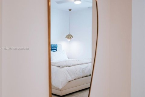 Купить кондоминиум в Форт-Лодердейл, Флорида 3 спальни, 180.6м2, № 1984389 - фото 19