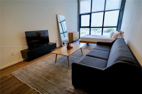 Condo in Miami, Florida  № 1811369 - photo 4