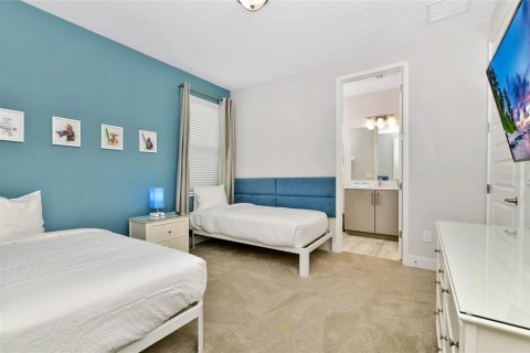 Villa ou maison à vendre à Kissimmee, Floride: 6 chambres, 308.16 m2 № 2120746 - photo 22