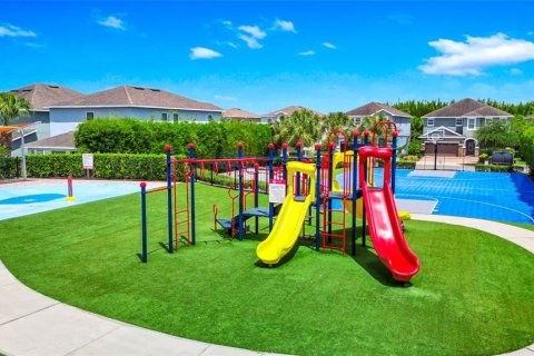 Villa ou maison à vendre à Kissimmee, Floride: 6 chambres, 308.16 m2 № 2120746 - photo 27