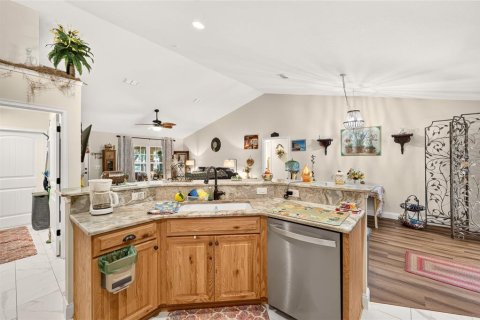 Villa ou maison à vendre à Dunnellon, Floride: 3 chambres, 138.05 m2 № 2388677 - photo 23