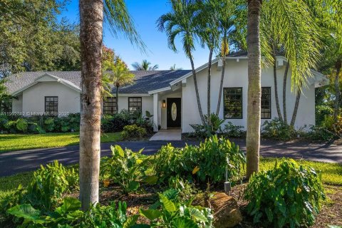 Casa en venta en Palmetto Bay, Florida, 4 dormitorios, 256.22 m2 № 1965859 - foto 6