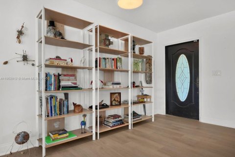 Casa en venta en Palmetto Bay, Florida, 4 dormitorios, 256.22 m2 № 1965859 - foto 24