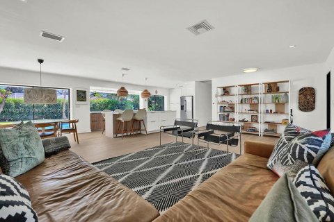 Casa en venta en Palmetto Bay, Florida, 4 dormitorios, 256.22 m2 № 1965859 - foto 23