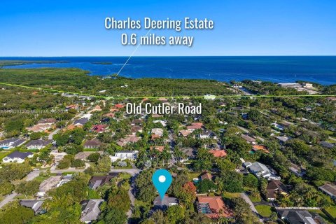 Casa en venta en Palmetto Bay, Florida, 4 dormitorios, 256.22 m2 № 1965859 - foto 4