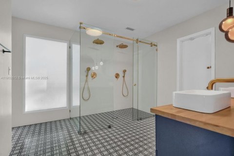 Casa en venta en Palmetto Bay, Florida, 4 dormitorios, 256.22 m2 № 1965859 - foto 30