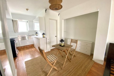 Condo in Miami Beach, Florida № 1964169 - photo 6