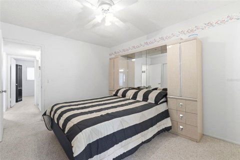 Condo in Clearwater, Florida, 2 bedrooms № 2233736 - photo 18