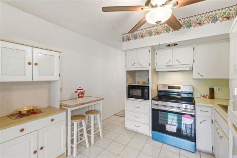 Condo in Clearwater, Florida, 2 bedrooms № 2233736 - photo 27