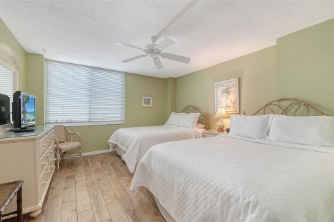 Copropriété à vendre à Sarasota, Floride: 2 chambres, 123.93 m2 № 2150117 - photo 24