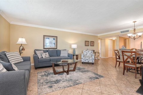 Copropriété à vendre à Sarasota, Floride: 2 chambres, 123.93 m2 № 2150117 - photo 9