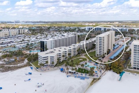 Copropriété à vendre à Sarasota, Floride: 2 chambres, 123.93 m2 № 2150117 - photo 28