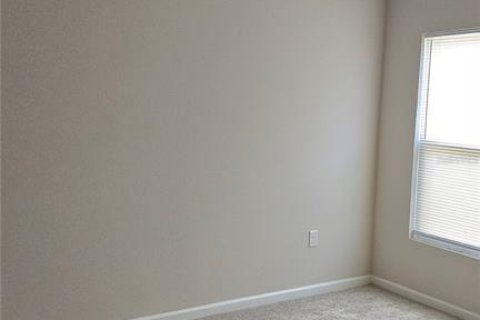 House in Dundee, Florida 4 bedrooms, 185.8 sq.m. № 2285215 - photo 24