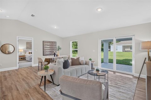 Casa en venta en Port Charlotte, Florida, 3 dormitorios, 121.98 m2 № 2354811 - foto 9