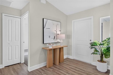 Casa en venta en Port Charlotte, Florida, 3 dormitorios, 121.98 m2 № 2354811 - foto 5
