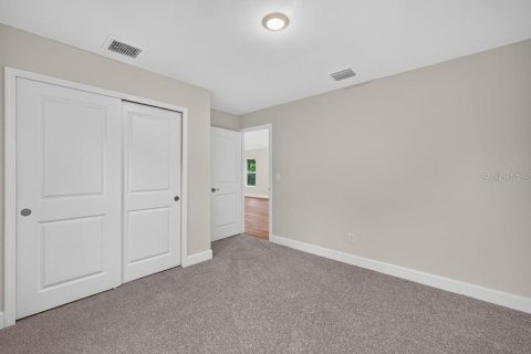 Casa en venta en Port Charlotte, Florida, 3 dormitorios, 121.98 m2 № 2354811 - foto 23