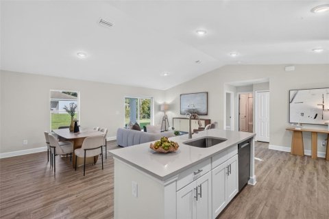 Casa en venta en Port Charlotte, Florida, 3 dormitorios, 121.98 m2 № 2354811 - foto 16