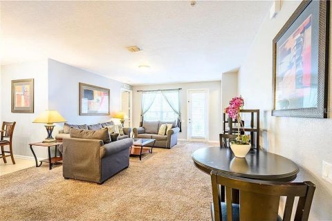 Copropriété à vendre à Orlando, Floride: 2 chambres, 169.36 m2 № 2399505 - photo 5