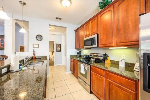 Copropriété à vendre à Orlando, Floride: 2 chambres, 169.36 m2 № 2399505 - photo 2