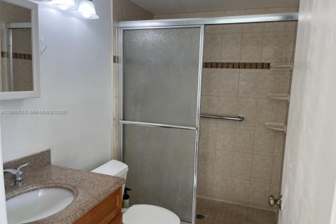 Снять в аренду кондоминиум в Уэст-Палм-Бич, Флорида 2 спальни, 103.21м2, № 2005195 - фото 14