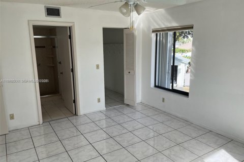 Снять в аренду кондоминиум в Уэст-Палм-Бич, Флорида 2 спальни, 103.21м2, № 2005195 - фото 13