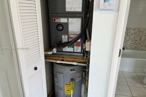 Снять в аренду кондоминиум в Уэст-Палм-Бич, Флорида 2 спальни, 103.21м2, № 2005195 - фото 10