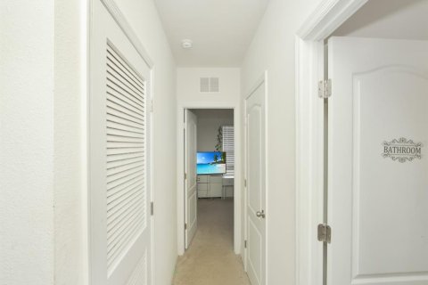 Casa en venta en Auburndale, Florida, 5 dormitorios, 251.21 m2 № 2143874 - foto 15