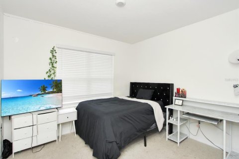 Casa en venta en Auburndale, Florida, 5 dormitorios, 251.21 m2 № 2143874 - foto 21