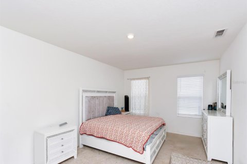 Casa en venta en Auburndale, Florida, 5 dormitorios, 251.21 m2 № 2143874 - foto 17