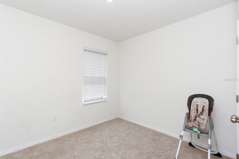 Casa en venta en Auburndale, Florida, 5 dormitorios, 251.21 m2 № 2143874 - foto 13
