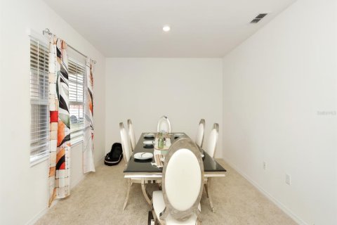 Casa en venta en Auburndale, Florida, 5 dormitorios, 251.21 m2 № 2143874 - foto 7