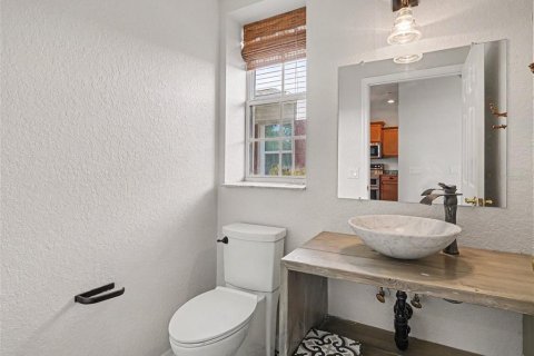 Townhouse in Palmetto, Florida 4 bedrooms, 241.92 sq.m. № 2127104 - photo 26