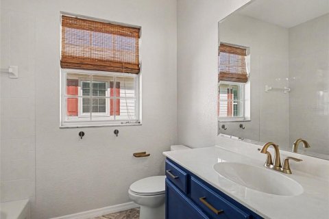 Townhouse in Palmetto, Florida 4 bedrooms, 241.92 sq.m. № 2127104 - photo 30